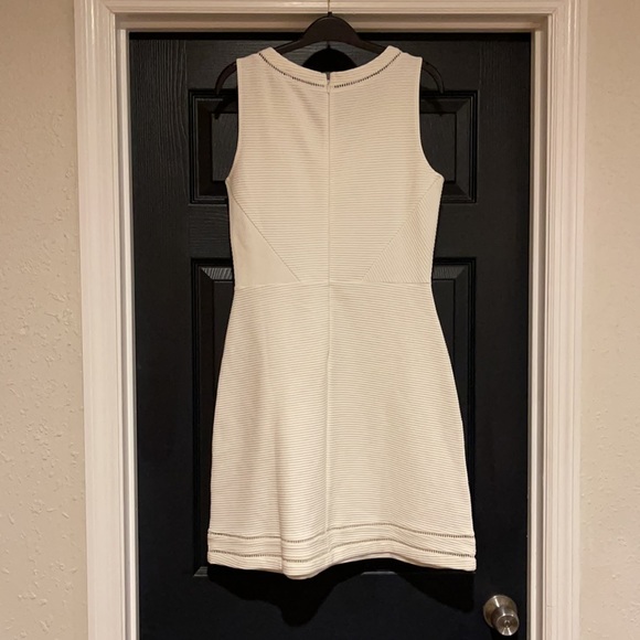 Brooks brothers dress 👗 - Picture 3 of 4